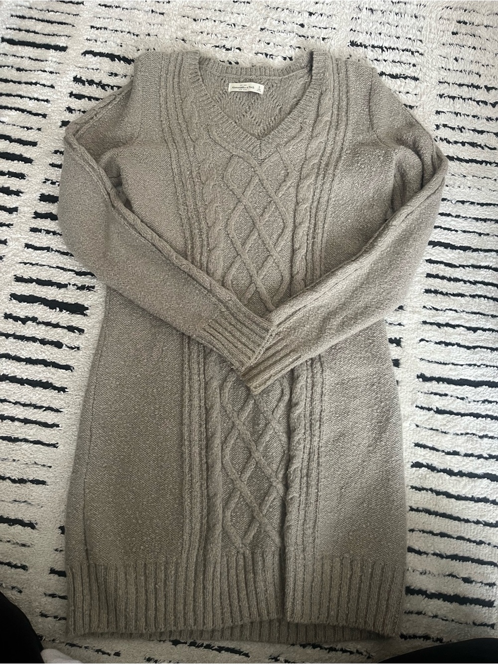 Abercrombie & Fitch Taupe Cable-Knit V-Neck Sweater Dress